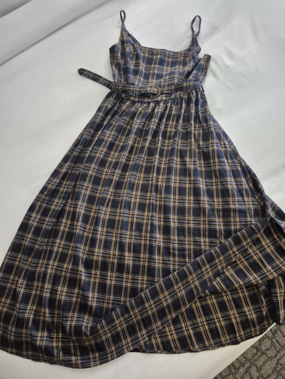 Commense Midi Dress Plaid Smocked Bodice Plaid L NWT - Picture 10 of 12